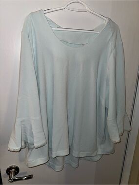 Melissa McCarthy Seven7 Mint Green Bell Sleeve Top